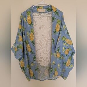 Devereaux Hill Pineapple Lace Back Kimono Style Open Jacket